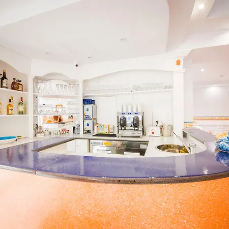 Hotel Odysseus