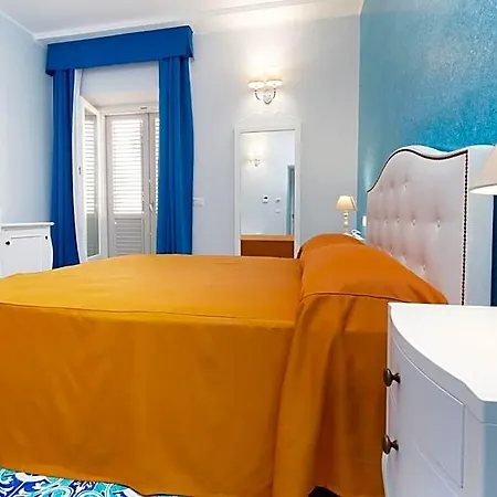 Odysseus Hotel Lipari (Isola Lipari)