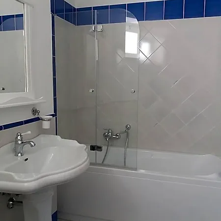 Hotel Odysseus 3*