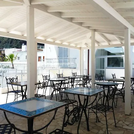 Odysseus 3* Lipari