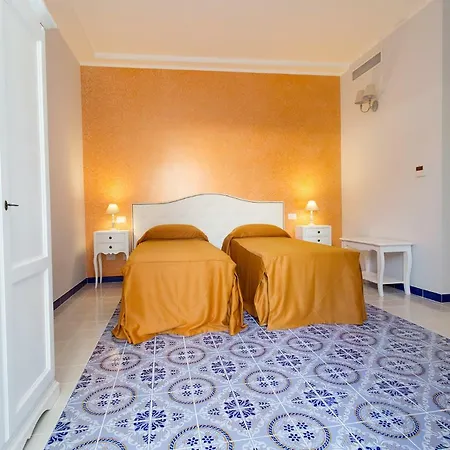 Hotel Odysseus