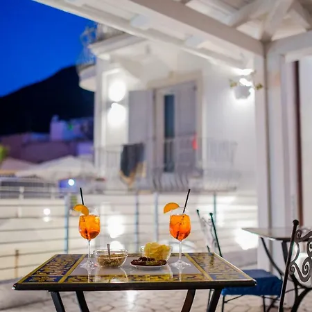 Odysseus Hotel