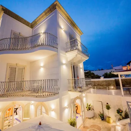 Odysseus Hotel 3*